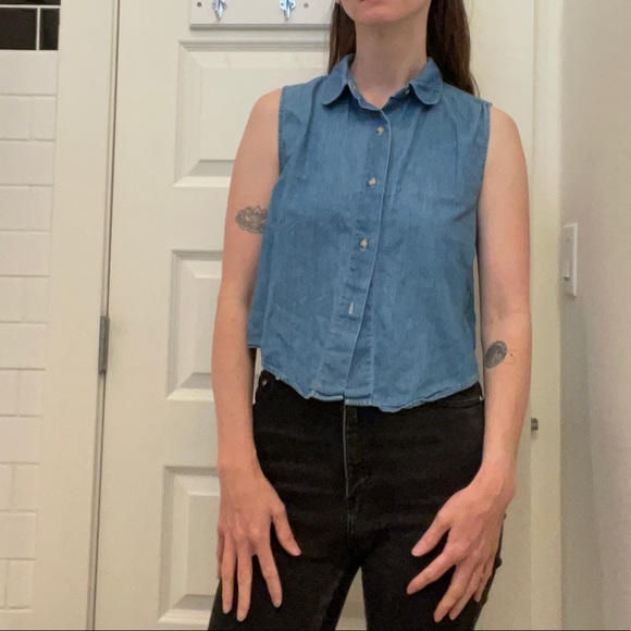 American Apparel sleeveless chambray shirt - Picture 5 of 5
